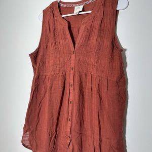 *💙 5 for $20* L Rust Tank Top